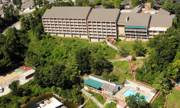 Osage Beach Hotel | Inn at Grand Glaize