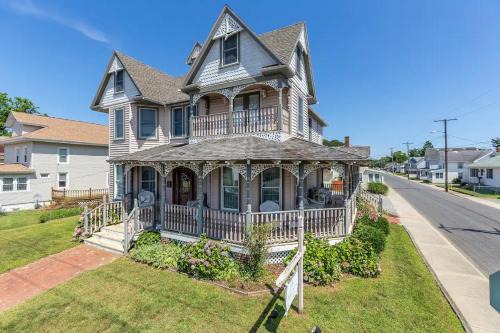 Chincoteague Hotel | Inn at Poplar Corner B&B on Chincoteague Island