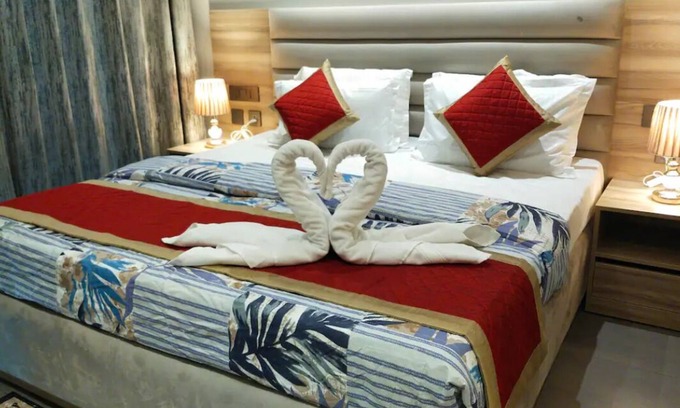 Noida Wohnung | Interstellar View at 21st Floor