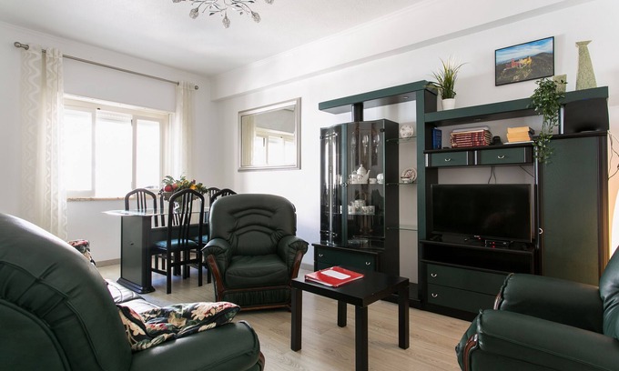 Algueirao - Mem Martins Wohnung | Ferienwohnung für Ferien, 4 Km von Sintra