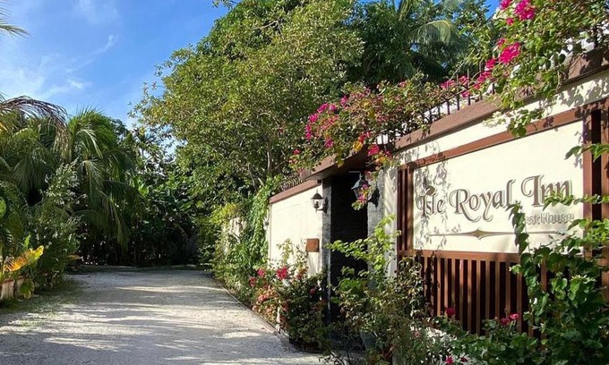 Fuvahmulah Hotel | Isle Royal Inn