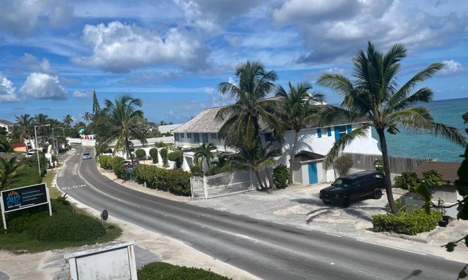 Gambier Haus | Ivy Mays Strandhaus am Compass Point