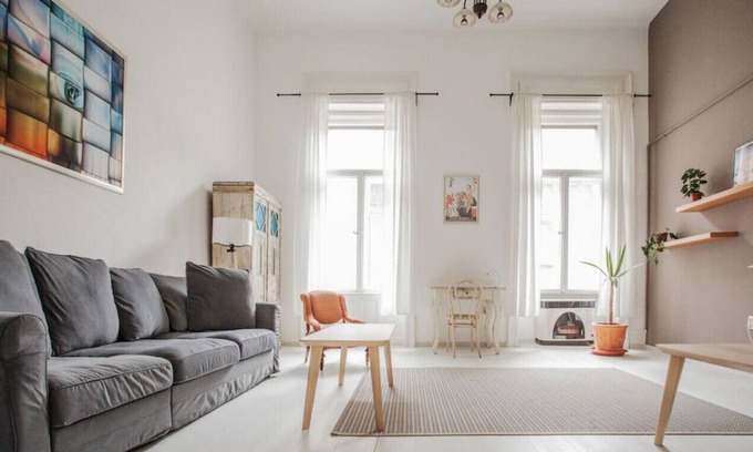Csarnok negyed Wohnung | József Nagy H1 · ★Central | New Apt | Netflix | WiFi | Kitchen