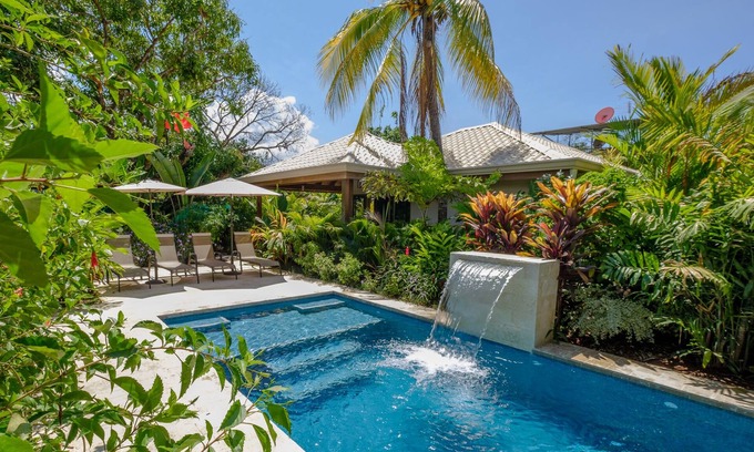 Uvita Haus | J5 Luxus 1 BDRM Villa Unglaublicher Garten & zu Fuß erreichbar