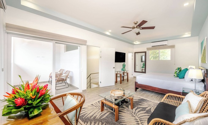 Villarreal Wohnung | Jacarandas #12, Close Tamarindo Beach