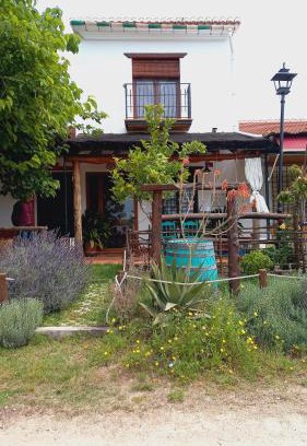 El Rocio Haus | Jardines del Acebron