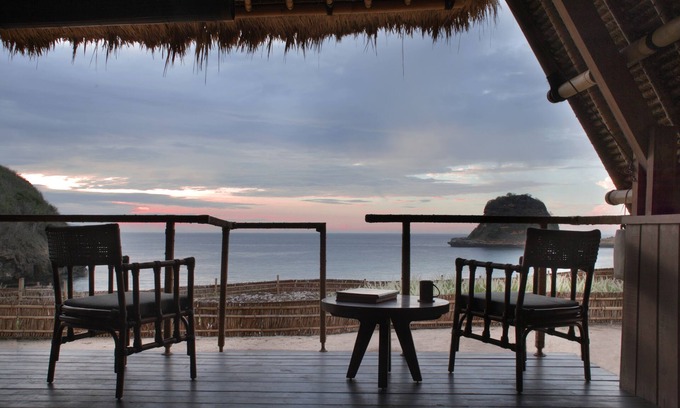 Jerowaru Hotel | Jeeva Beloam Beach Camp