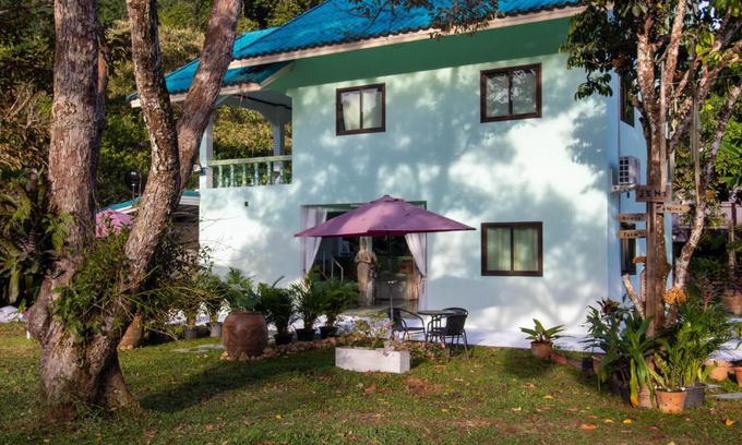 Ko Chang Haus | JENI Homestay โฮมสเตย์หลังใหญ่ปิ้งย่างได้