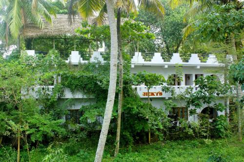 Varkala Haus | Jickys Nest