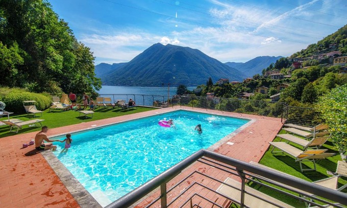 Argegno Wohnung | JOIVY Luxury flat & Lake Como view