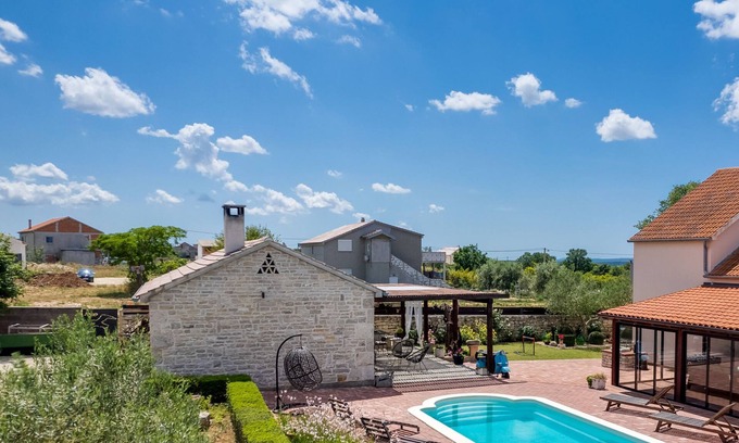 Gornji Zemunik Haus | Josip & Mia by Interhome
