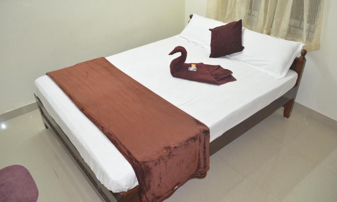 Mayiladuthurai Haus | JP Nivaas Guest House
