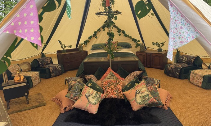 Penwood Skihütte | Jungle Bell Tent