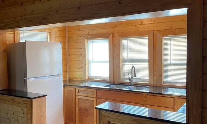 Lake Arthur Haus | Just minutes from the lake!