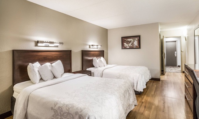 Woburn Hotel | Just Minutes From The Ottawa River! Free Parking, Short Drive to Medford Square!