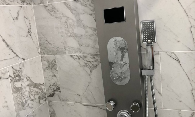 Harbor Beach Wohnung | Just Renovated -1BR 1Bath,Pool,Parking,5 min walk 2 Beach 1