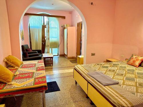 Sindhi Camp Haus | Jwala Niketan JAIPUR
