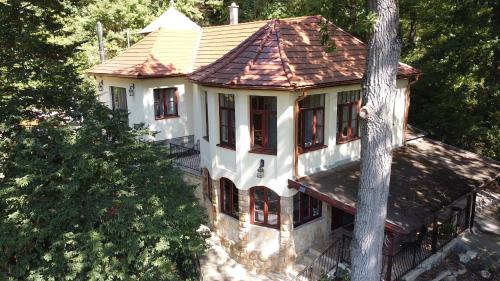 Kismaros Haus | Kőszikla Vendégház a csendes pihenésre vágyóknak!