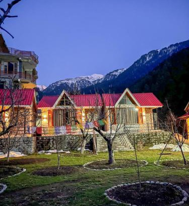 Jagatsukh Skihütte | Kahaani - Luxury Wooden Chalet in Manali