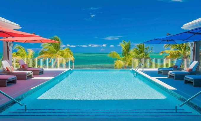 Rum Point Haus | Kaia Kamina-7BR by Grand Cayman Villas & Condos
