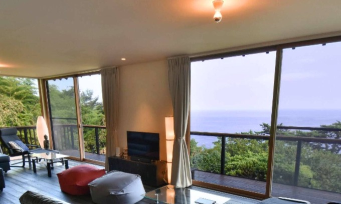 Inatori Villa | Kando Izu Inatori · Ukiyo-e Landschaft!Ein luxuriöses Izu-Haus mit japanischer Atmosphäre, einem großen Balkon mit Grill und Meerblick aus dem Bad