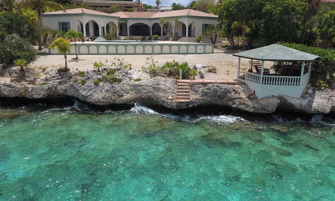 Sabadeco Haus | Kas Berde Kanti Laman - Ferienvilla am Meer mit privatem Pool und 3 Schlafzimmern