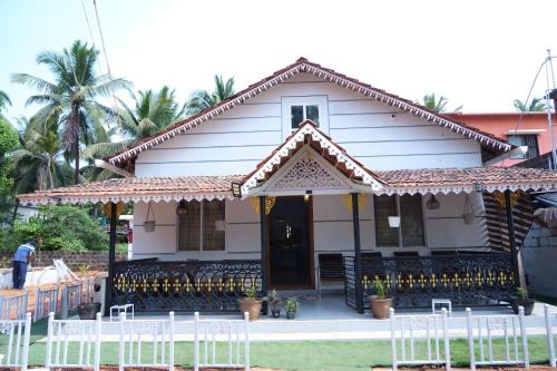 Kasarkod Haus | Kasarkod Coral Homestay
