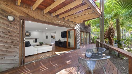 Coffs Harbour Haus | Kasuari - Just Steps to Pool and Beach