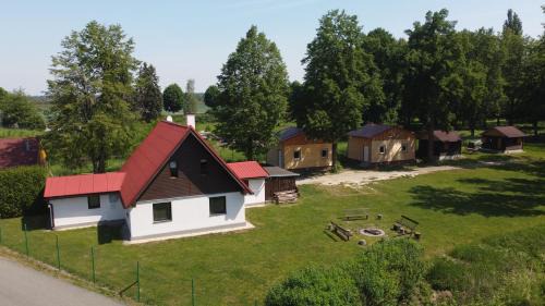Vedomice Wohnung | Kemp na Zálabí - centrální chata