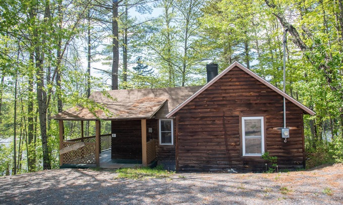 The Forks Kabine | Kennebec Riverside Cabins
