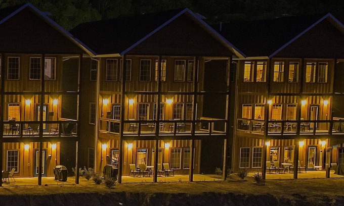 Houghton Kabine | Keweenaw Waters Resort