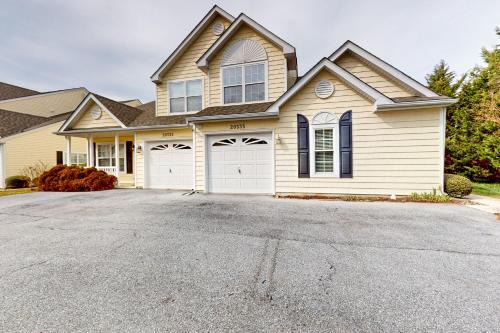 Keys Of Marsh Harbor Haus | Keys of Marsh Harbor - 20335 Mallory Ct