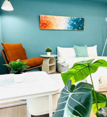 Tainan City Centre Haus | KFT Guesthouse-預定後聯繫匯款再保留 台南可包棟民宿 依入住人數 床位數開放房型配置計價 非開放全部房型 可接受再訂房