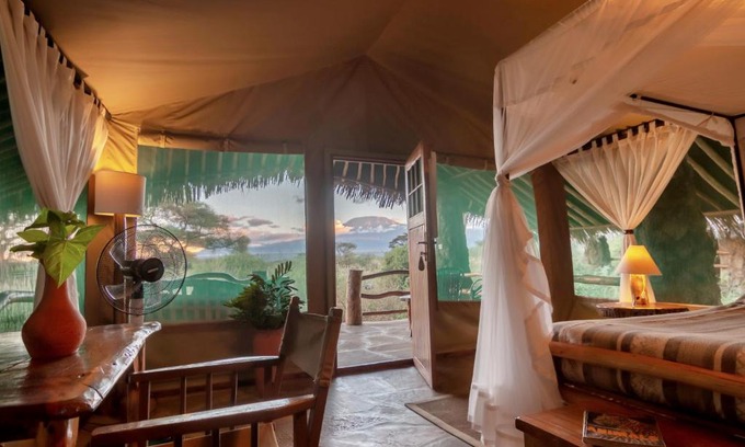 Amboseli Kabine | Kibo Safari Camp
