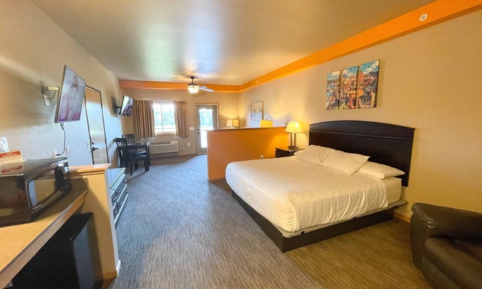 Spring Brook Hotel | Geräumige Hotelzimmer @ Spring Brook Resort | Atemberaubende Aussicht auf den Golfplatz