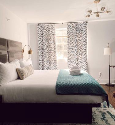 Historic District - North Haus | King Suite and Twin Boutique Hotel 2 Floor