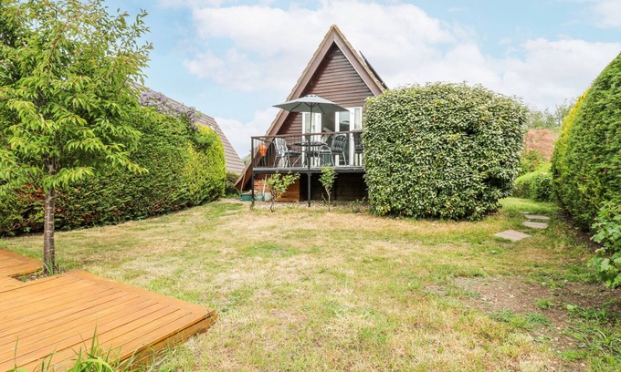 Thistley Green Hütte | KINGFISHER, pet friendly, character holiday cottage in Isleham