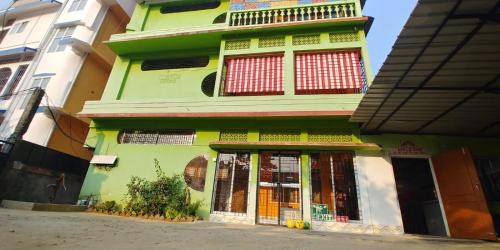 Sualkuchi Haus | kirtti inn AC double