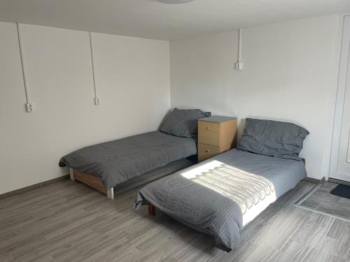 Nagydorog Wohnung | KISHOMes-Munkásszállás és Albérlet