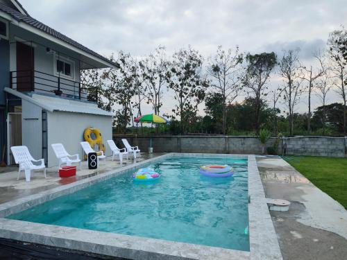 Chiang Rai Wohnung | Kitchaview Poolvilla พูลวิลล่า เชียงราย