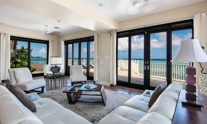 Old Man Bay Haus | KiToCay: Modern Beach House w/Over-the-Water Sun Deck & Private Beach Lot