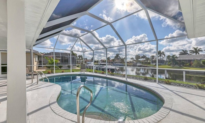 Punta Gorda Haus | KLD1521 Summary: Punt