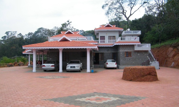 Kundapur Haus | Kollur - Mookambika Bauernhof