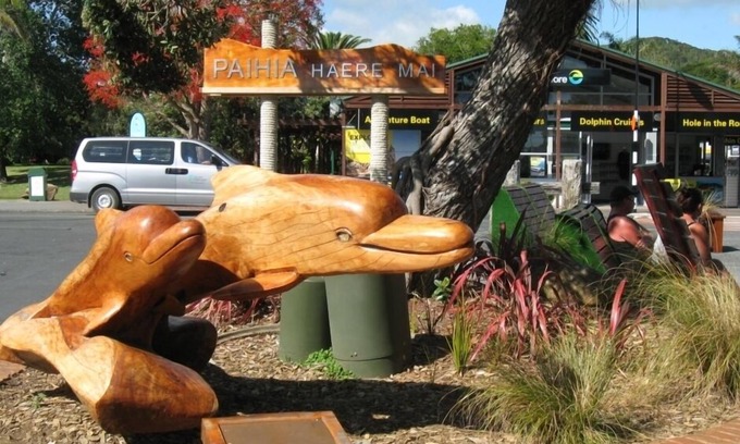 Paihia Hütte | Koru Cottage - Makellos und neu renoviert.