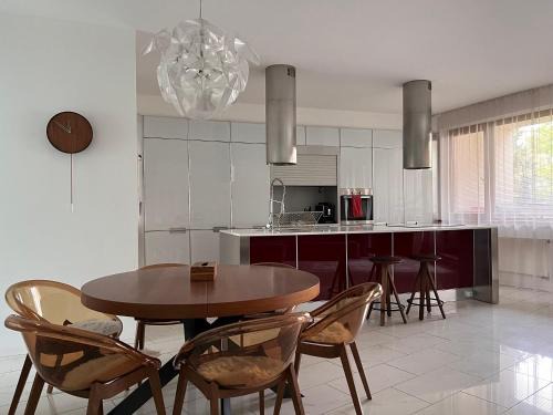 Ostrava Wohnung | Krásný velký byt s terasou