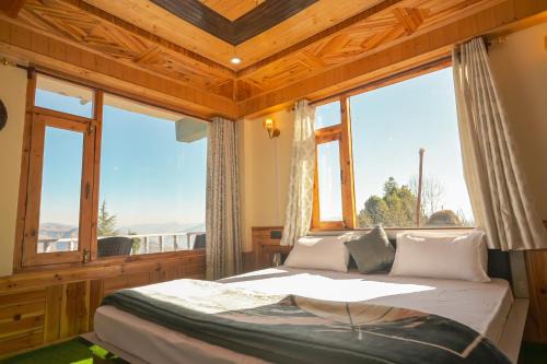 Theog Haus | Krishana Kunj Cottage New Kufri