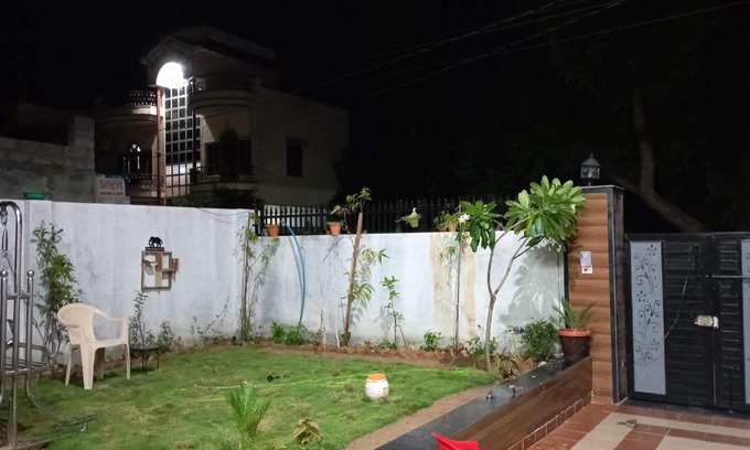 Lachhmangarh Haus | Krishna Kunj