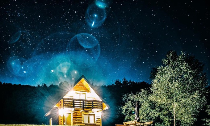 Baligrod Haus | Kryjówka Yetiego Domek w zaciszu Bieszczad z jacuzzi