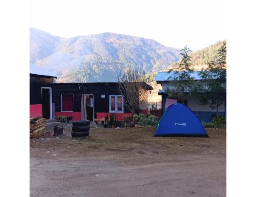 Bomdila Haus | Kunfen Homestay, Dirang