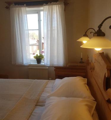 Lovanger Kabine | Lövånger Kyrkstad